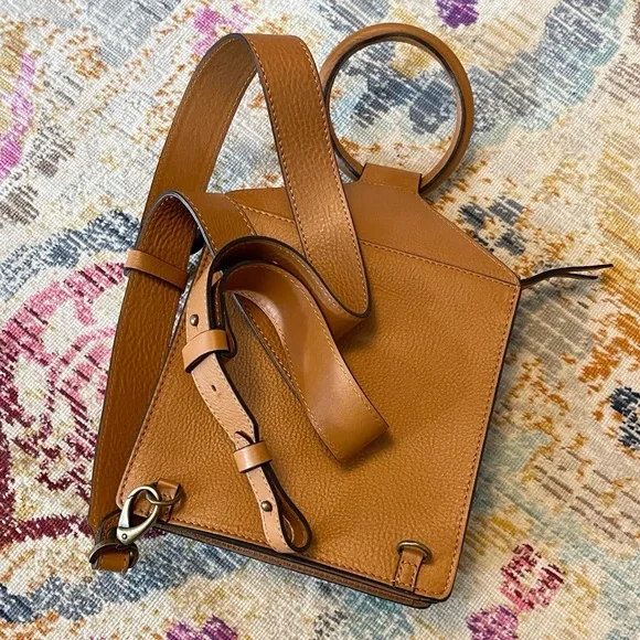 Sundance Leather Sling-bag Carousel